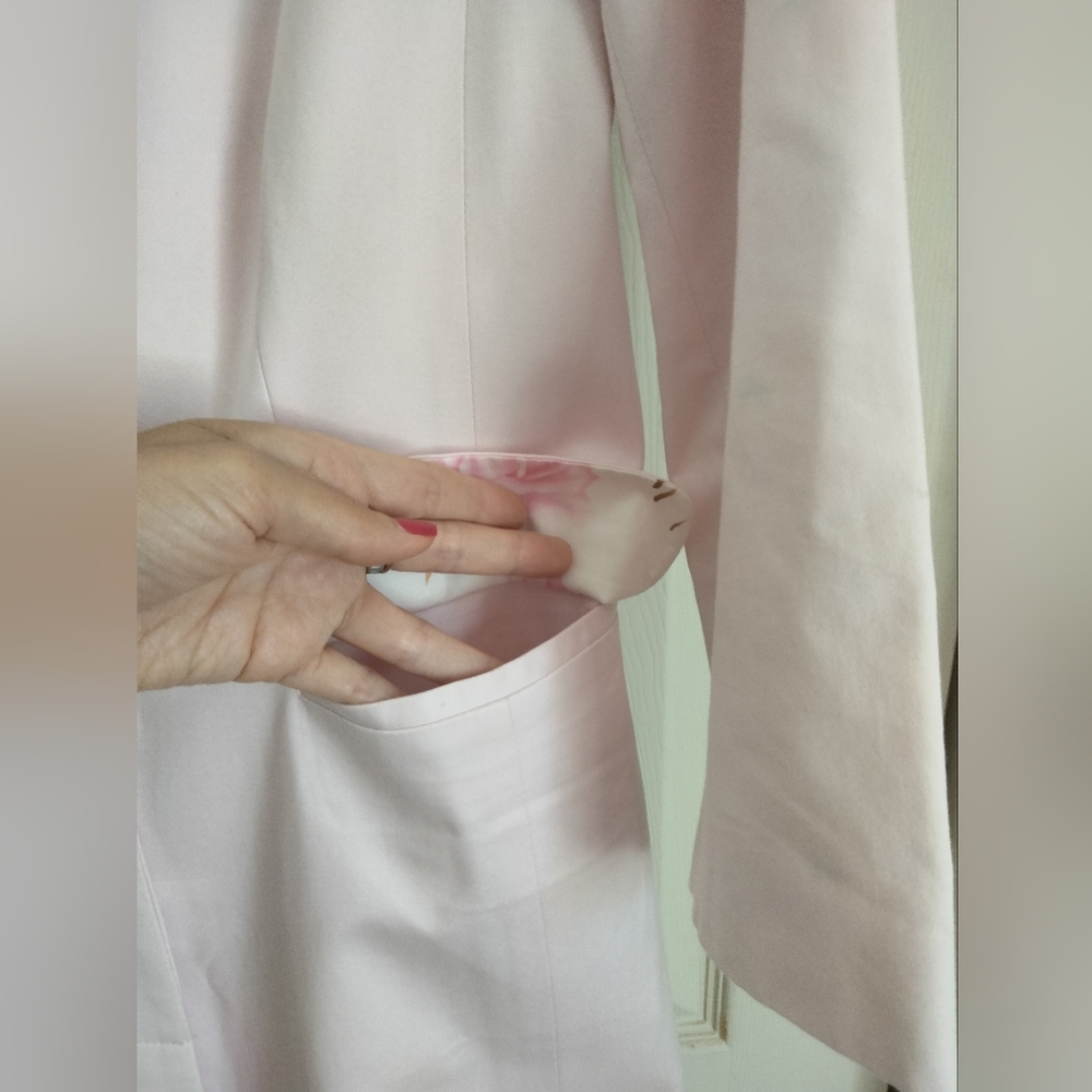 Banana Republic Pink Trench Coat - Picture 9 of 11
